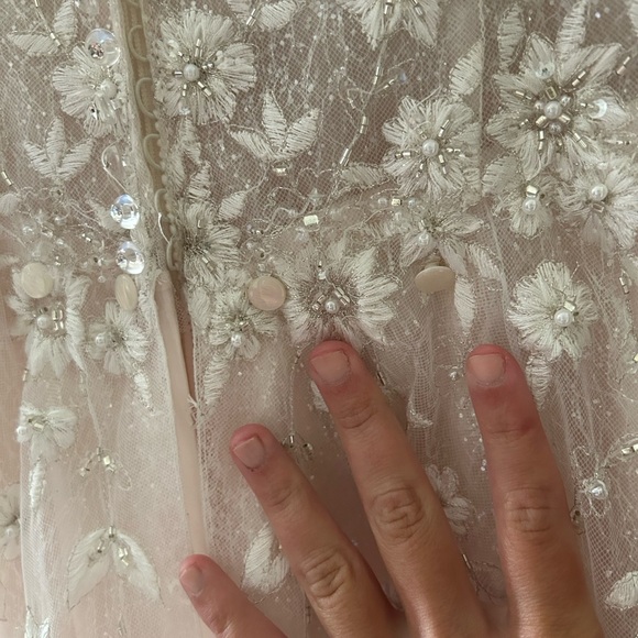 Maggie Sottero Paige Wedding Dress Size 10 - Picture 13 of 16